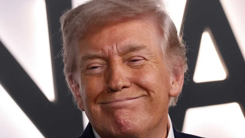 ​Republicans say Trump ‘falling apart’ as he sends desperate plea: ‘Do you still love me?’