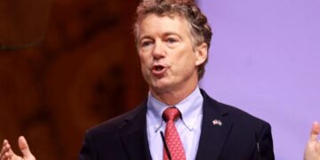 Newsmax viewers treated to Senate Republican’s fiery takedown of Kristi Noem’s DHS