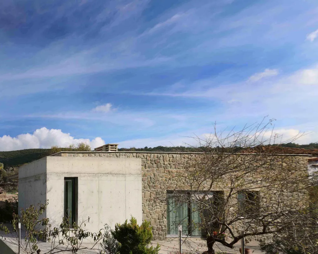 The home, in Turkey, wasn't just built to look stylish -- but engineered to prevent any noise from entering.