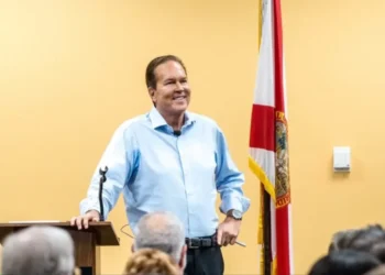 Yet another Republican quits Congress as GOP fears disastrous midterms