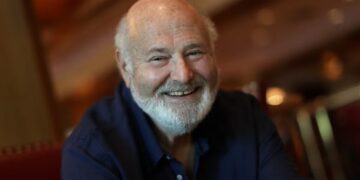 Rob Reiner Remembered as the ‘Nicest Guy in Hollywood’ in Chelsea Handler’s Critics Choice Monologue