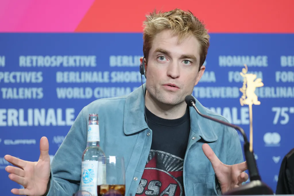 Robert Pattinson speaking at the 
