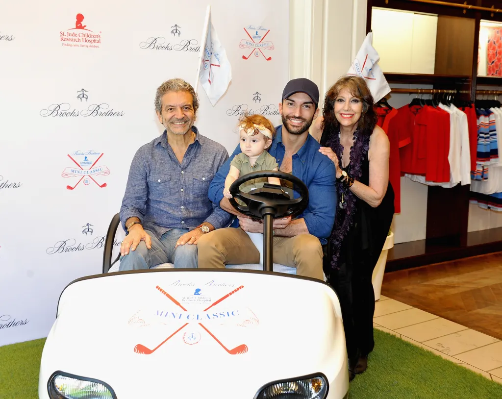 Sam Baldoni, Maiya Baldoni, Justin Baldoni, and Sharon Baldoni at the Brooks Brothers Mini Classic to Benefit St. Jude Children's Research Hospital.