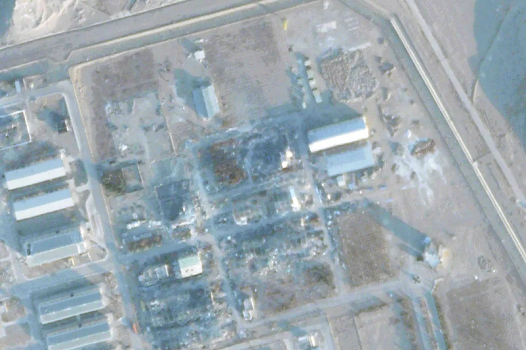 Satellite image of rubble before a roof was built over it at Iran's Isfahan Nuclear Technology Center.