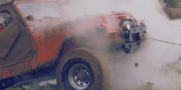 Scientists Turned Leftover Cooking Oil Into Glue Strong Enough to Tow a Car