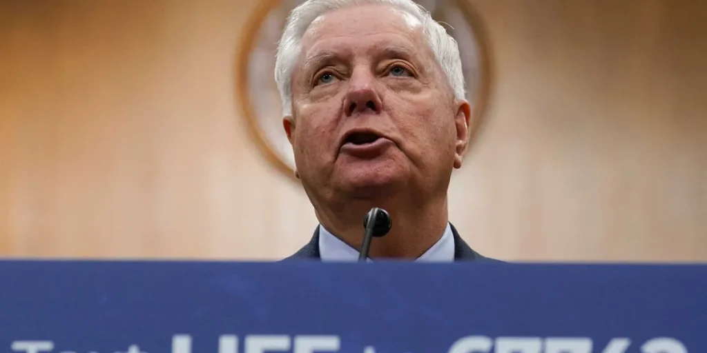 Lindsey Graham unleashes fiery warning to Mike Johnson: ‘I won’t forget this’