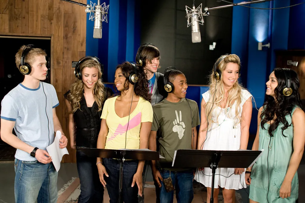 Lucas Grabeel, Olesya Rulin, Monique Coleman, Matt Prokop, Justin Martin, Ashley Tisdale, and Vanessa Hudgens on set of High School Musical 3: Senior Year.