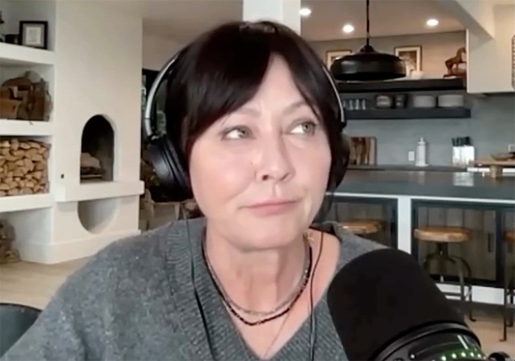 Shannen Doherty recording her podcast.