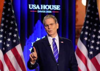 ‘Brain the size of a walnut’: Bessent goes off on Newsom