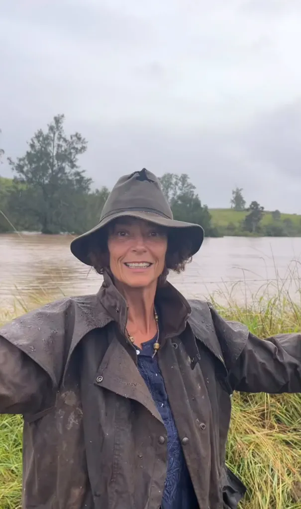 Rachel Ward documents her life in Australia. 