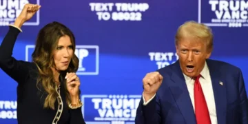 Trump lashes out at ‘loser’ Republican senators who confronted him about Kristi Noem