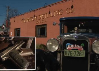 Capone-era pistol discovered in wall of Chicago distillery once taken over by mobster: reports