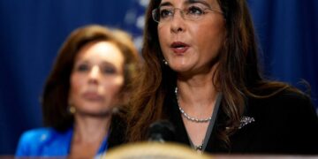 Top DOJ leaders quit in protest as Trump official refuses to probe deadly ICE shooting