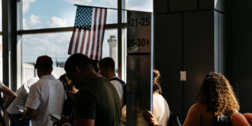 Weight-Loss Drugs Could Save U.S. Airlines $580 Million Per Year