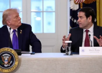 Trump’s ‘Ron Burgundy’ moment mocked as he blindsides Rubio by broadcasting private note