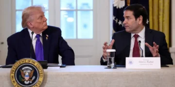 Trump’s ‘Ron Burgundy’ moment mocked as he blindsides Rubio by broadcasting private note