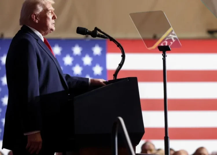 Rambling Trump claims electric vehicles ‘make the environment dirtier’