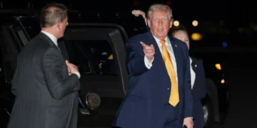 Trump tells reporters Venezuela is ‘dead’ and needs ‘big investment’ from oil companies