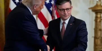 ‘Tide shift?’ Ex-Trump aide flags ‘telling’ data that shows GOP falling out of ‘lockstep’