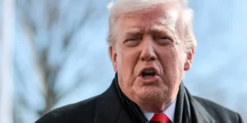 ‘What about the 2nd Amendment?’ Trump confronted as he repeats ‘you can’t have guns’ claim