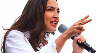 AOC unmasks Republican scheme to hide Congressional stock deals from public
