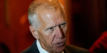 ‘Absurd’: Senate Republican says Trump ‘crossing a line’ in furious floor speech