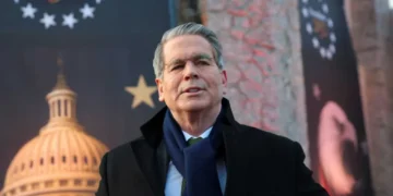 Scott Bessent just exposed ‘insanity’ behind Trump’s latest ploy: analyst