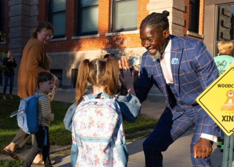 Former Iowa superintendent expected to plead guilty to falsely claiming he was a U.S. citizen