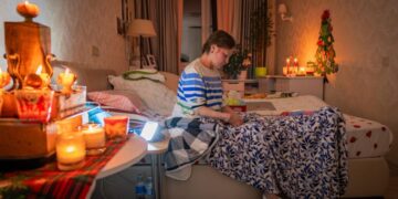 Freezing and in the dark, Kyiv residents are stranded in tower blocks as Russia targets power system