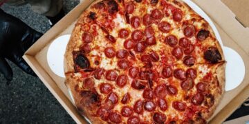 LA Pizza Alliance formed after the fires. It’s back with more free pizza for those in need