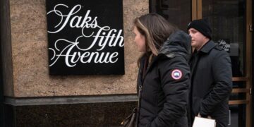 Painful lessons from Saks struggle: ‘I’ve never seen anything go bad this fast’