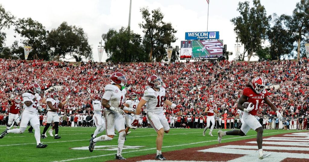 College football needs to stop diminishing the national treasure that is the Rose Bowl
