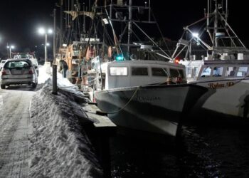 Coast Guard suspends search after fishing vessel sinks off Massachusetts
