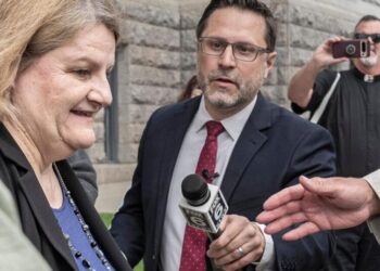 Wisconsin judge convicted of obstructing arrest of immigrant resigns as GOP threatens impeachment