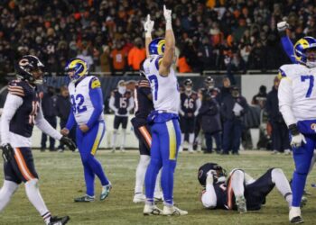 Harrison Mevis field goal lifts Rams to overtime playoff win over Bears