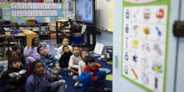 Suit against LAUSD alleges ‘overt discrimination’ against white students