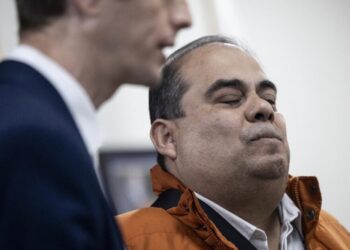 Lawsuit alleges inhumane conditions at Adelanto ICE facility