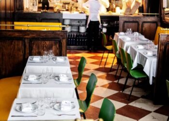 Horses, the ‘new modern L.A. institution’ beset by scandal, closes indefinitely