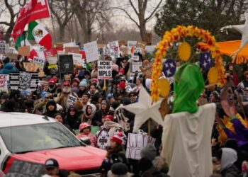 Minnesota braces for what’s next after immigration arrests and the killing of Renee Good