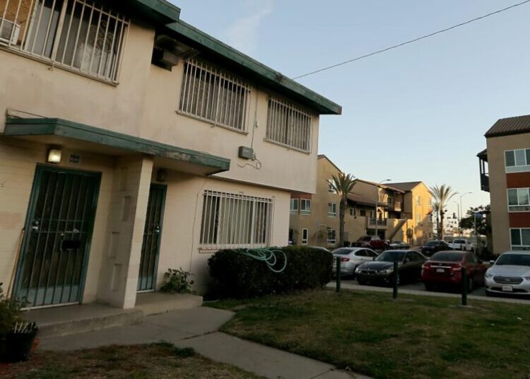 Watts tried to mourn ‘Mama Curtis.’ Then came LAPD officers with Tasers and batons