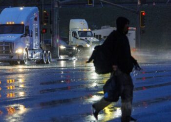 New Year’s Day downpour floods Southern California highways