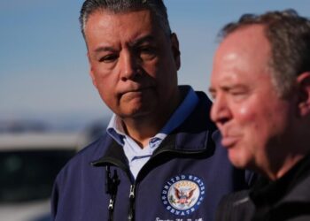 California Democrats help lead counter-offensive against Trump immigration crackdown