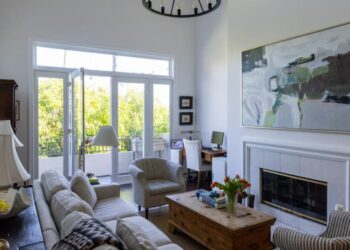 For these thrifters, their rental is 99% secondhand goods and that’s ‘part of the fun’