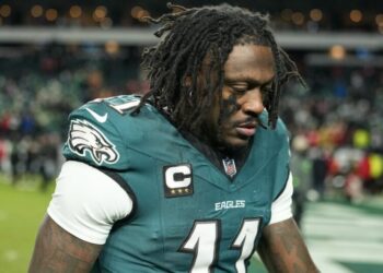 Eagles coach Nick Sirianni downplays sideline spat with A.J. Brown during playoff loss to 49ers