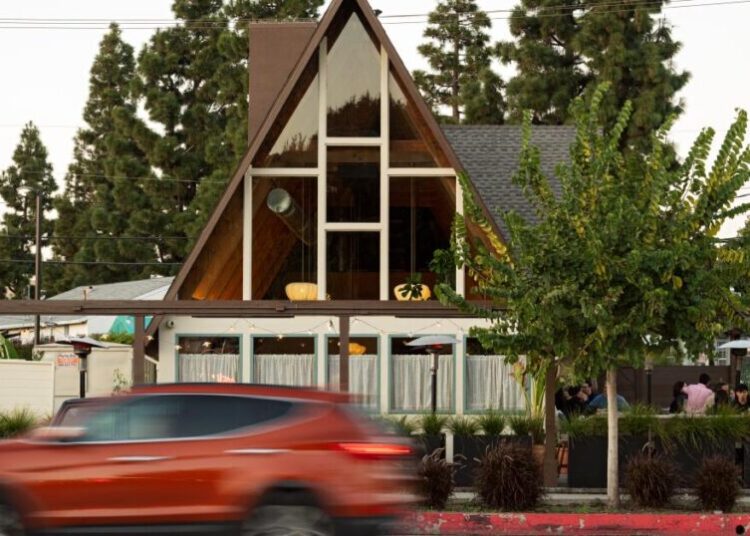 A modern Mexican supernova becomes the neighborhood restaurant L.A. needs