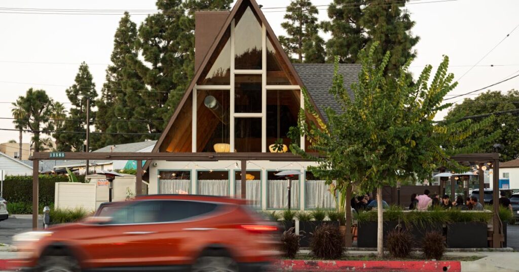 A modern Mexican supernova becomes the neighborhood restaurant L.A. needs