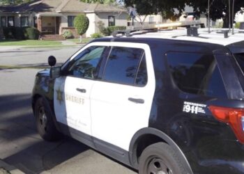 Man killed wife, daughter, then himself in Lakewood shooting, authorities say