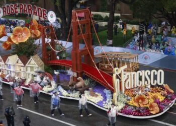 Cal Poly float wins top award in Rose Parade