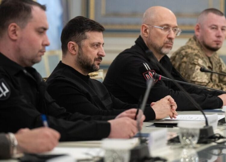 Ukrainian drone attack in Russia kills 1; thousands in Kyiv without power after Moscow bombardment