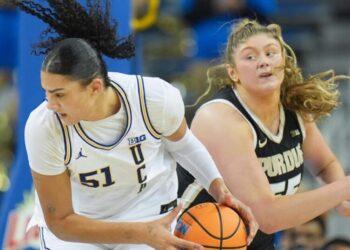 UCLA women dominate in near 50-point rout of Purdue